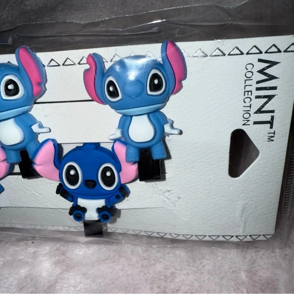 ✨✨5/$10✨✨ Mint Collection Stitch Character Set 4 Hair Barrettes Snap Clips Hair